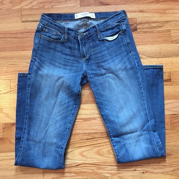 Abercrombie & Fitch Jeans - Picture 2 of 4